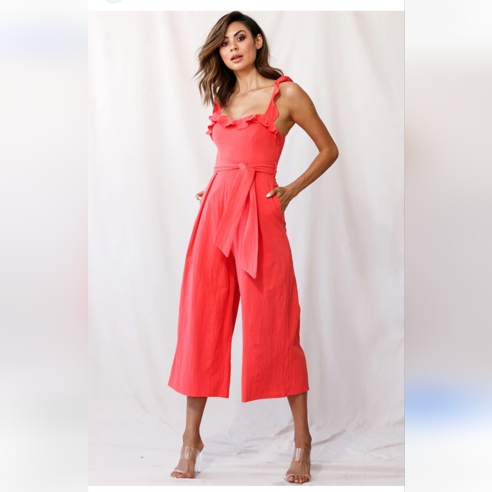 🌟NWT Indikah Ankle Crop Romper